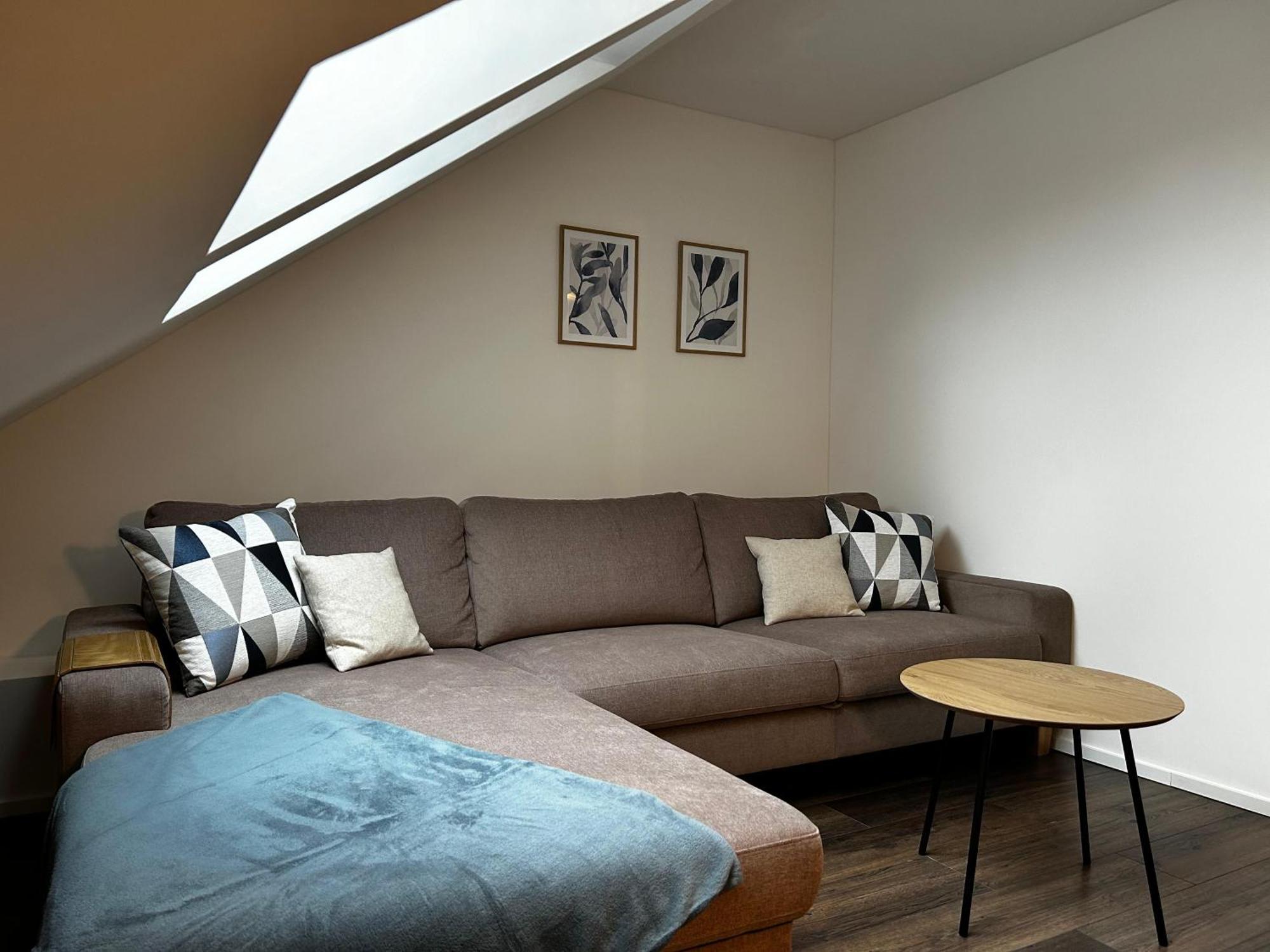 Moderne Ferienwohnung Fuer Familien Im Dachgeschoss Bosau Dış mekan fotoğraf